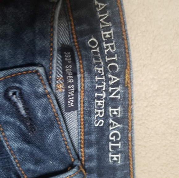Anerican Eagle Super Skinny Jeans - Picture 2 of 3